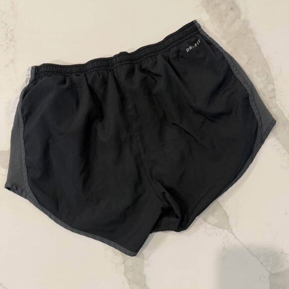Nike Dri-Fit Activewear Lined Running Shorts Womens Small Black Workout Training - Picture 5 of 9